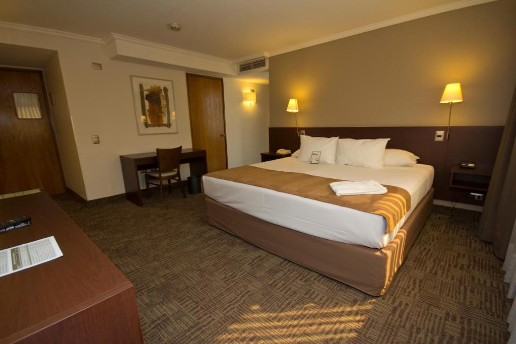 Hotel Director Vitacura - 