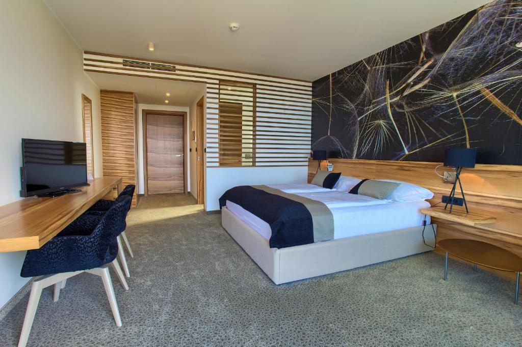 Hotel Villa Margaret - 部分海景高级双人间 - 带阳台