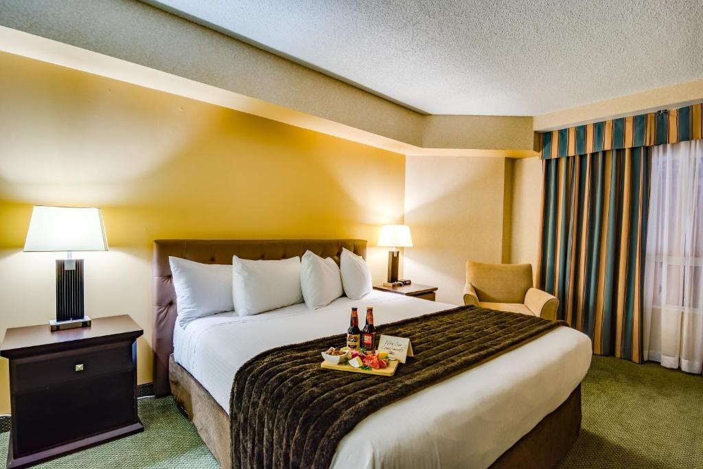 Sawridge Inn And Conference Centre Edmonton South Sawridge Inn and Conference Centre Edmonton South, Edmonton (updated