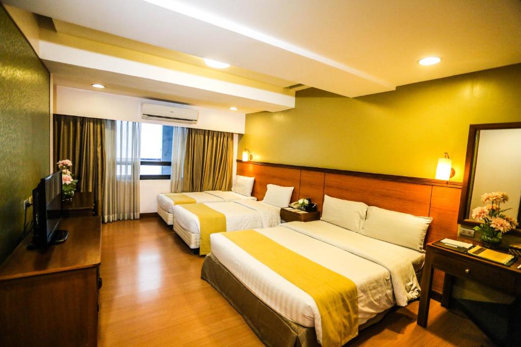 The Malayan Plaza Hotel - 