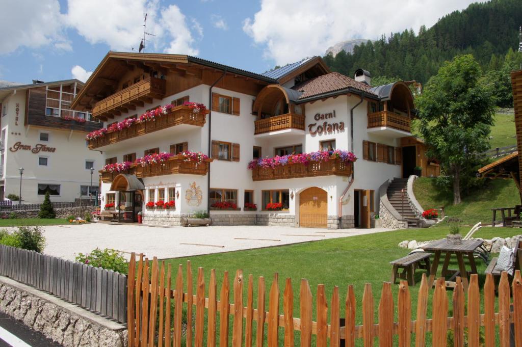 Budova, v ktorej sa hotel nachádza