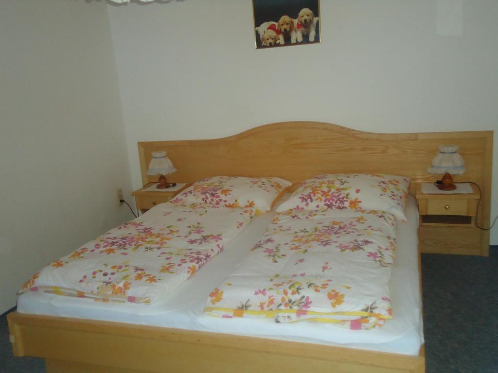 Postel nebo postele na pokoji v ubytování Pension Wald