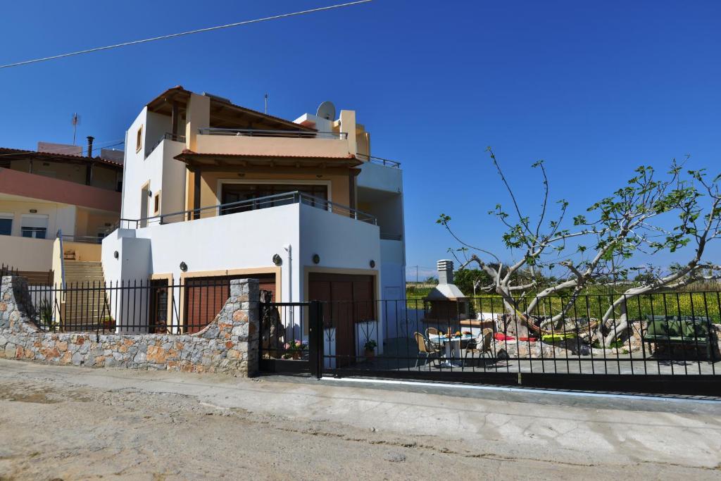 The building in which the holiday home is located