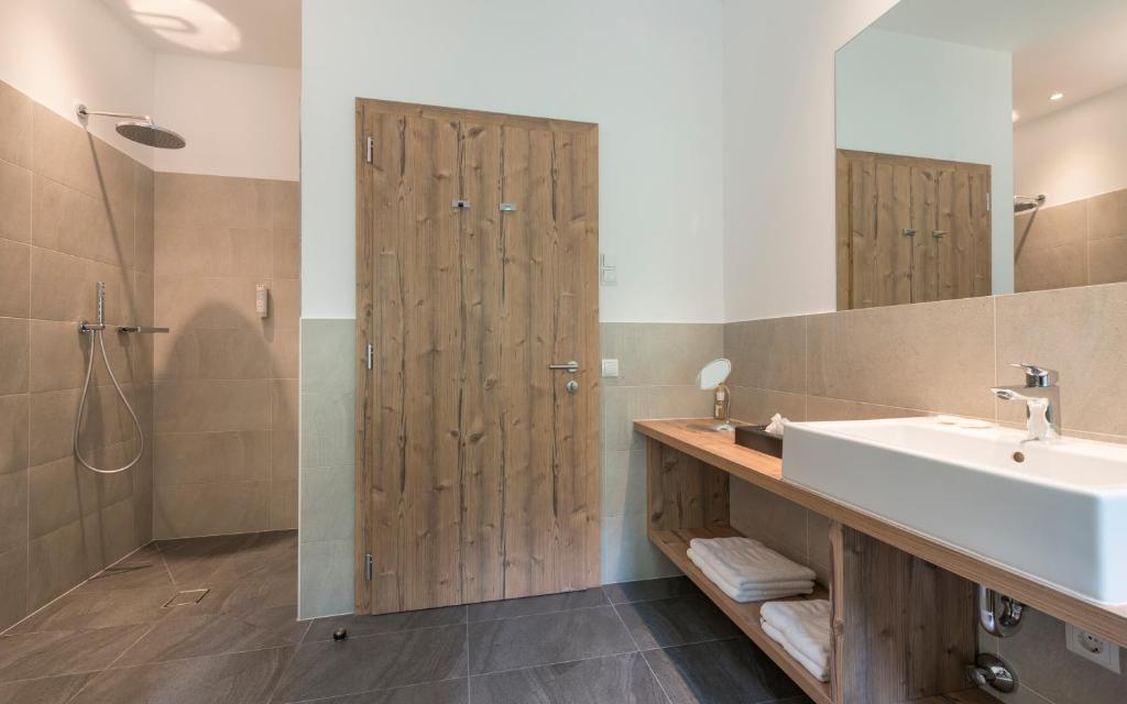 Koupelna v ubytování Hotel Rosengarten