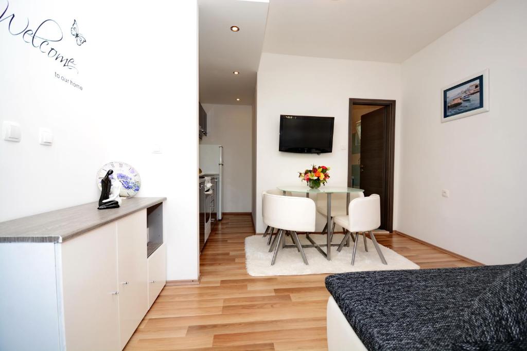 Apartment Little Lucy near Split airport, Kaštela (aktualisierte Preise