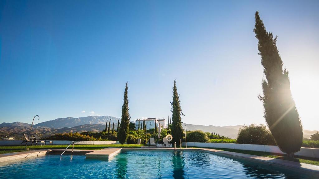 Bazén v ubytování B Bou Hotel Cortijo Bravo nebo v jeho okolí
