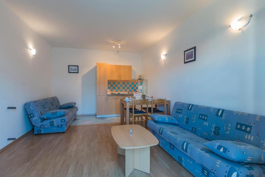 Milos Apartment - 10