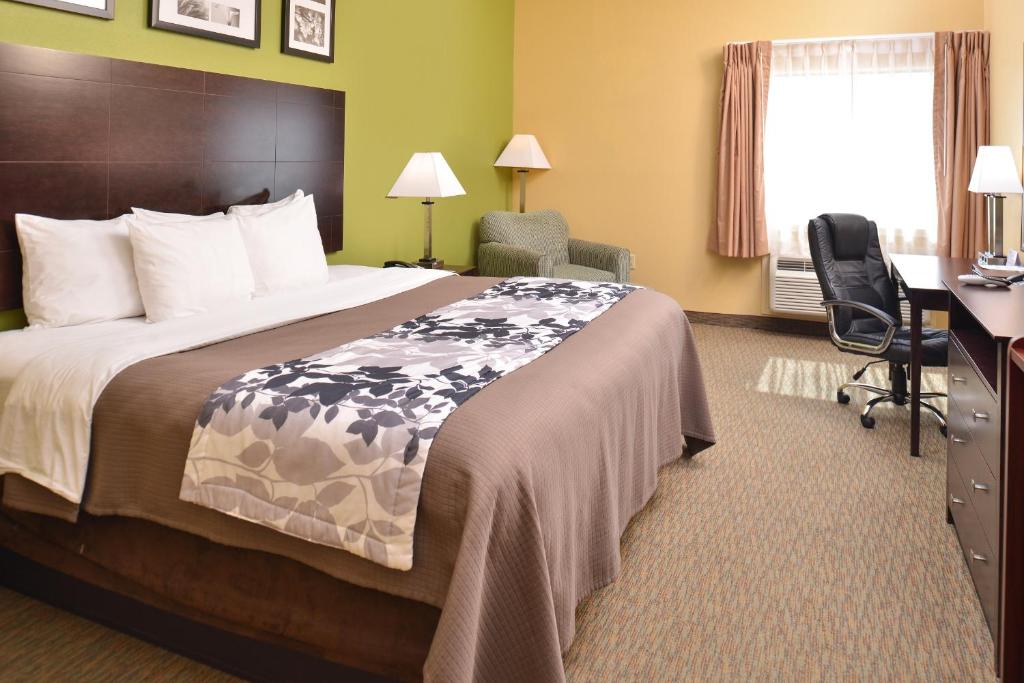 Sleep Inn & Suites Downtown Houston Near Convention Center photo