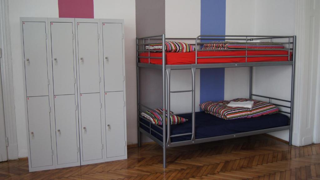 Posteľ alebo postele v izbe v ubytovaní Westend Hostel