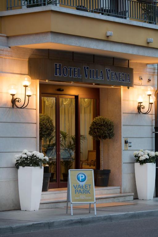 Villa Venezia Hotel 4*