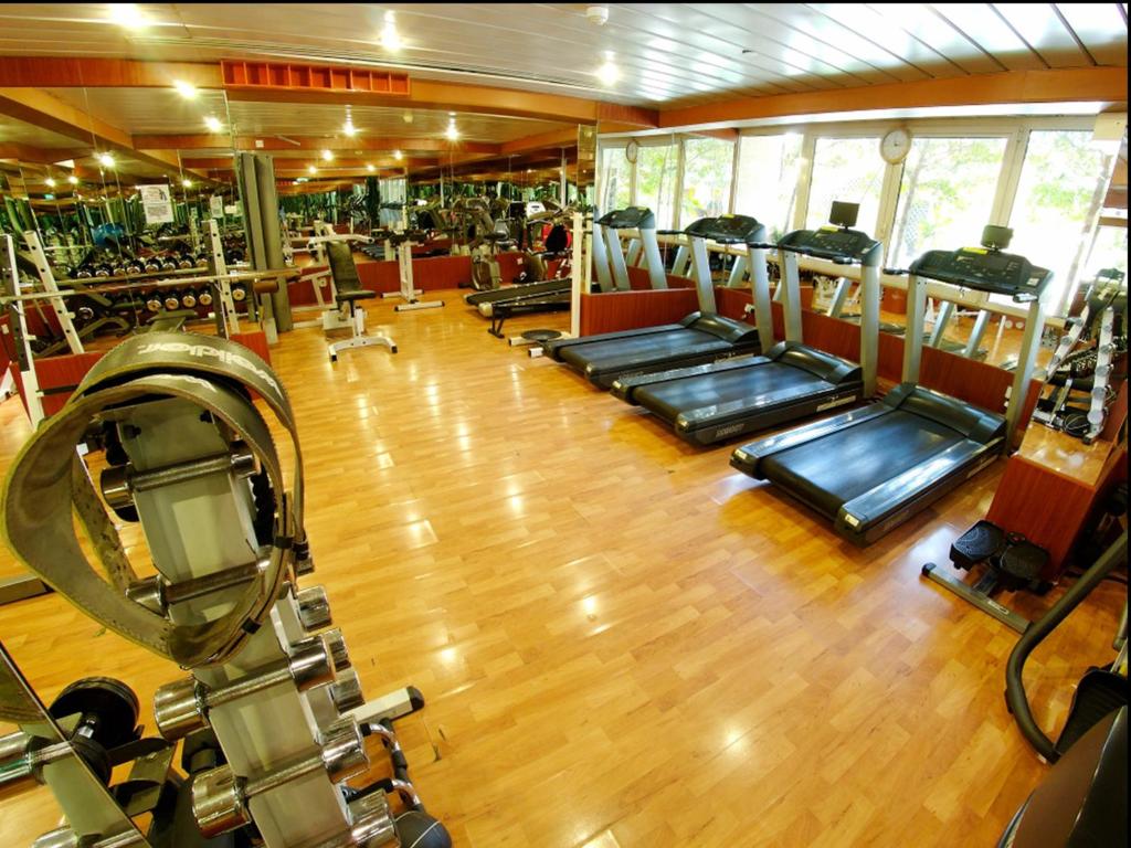 Fitness centrum a/nebo fitness zařízení v ubytování Arabian Courtyard Hotel & Spa