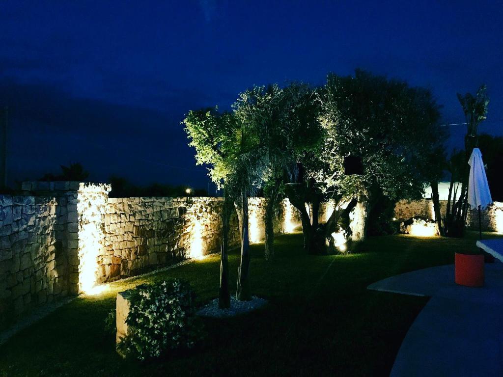 Zahrada ubytování Carone Suite-Charme&Pool
