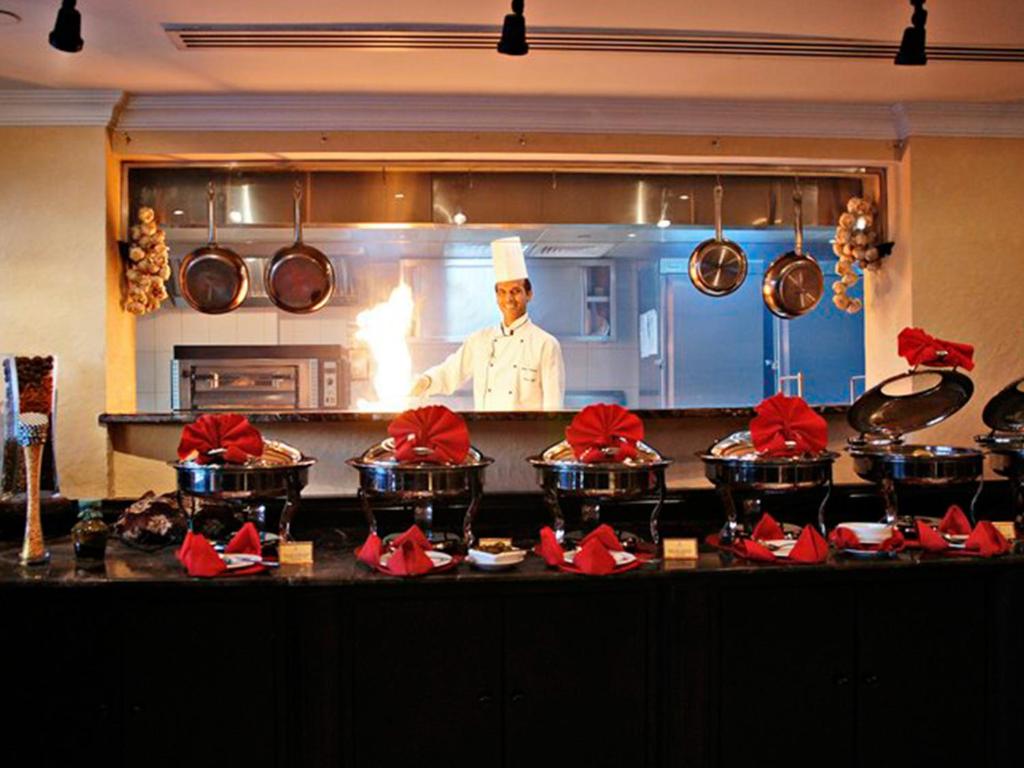 Arabian Courtyard Hotel & Spa - Resim 23