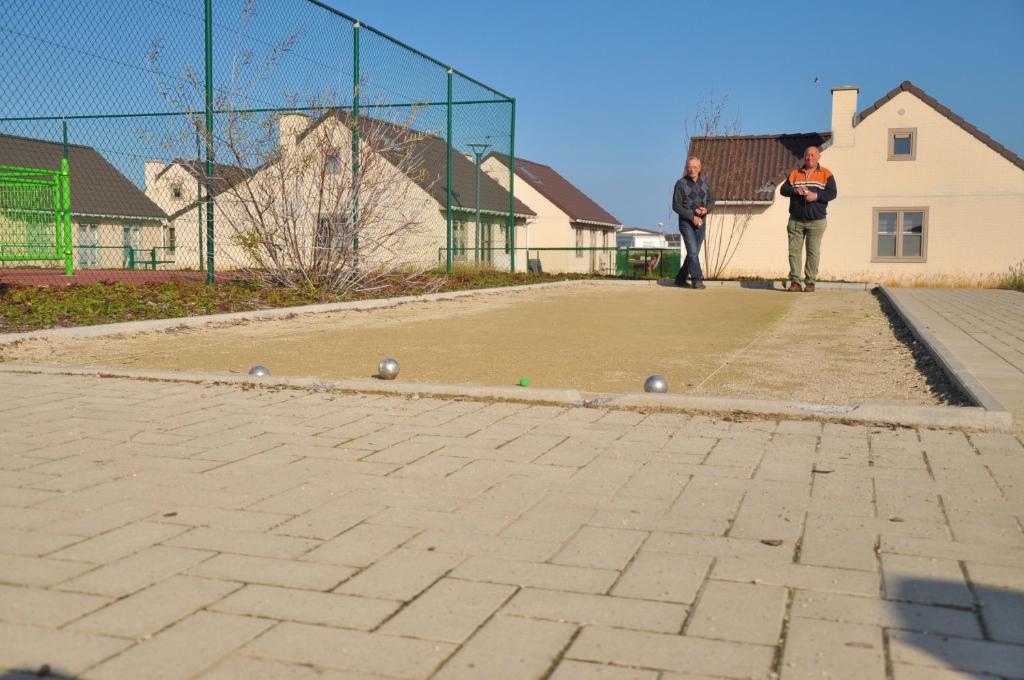Budova, kde se prázdninový areál nachází