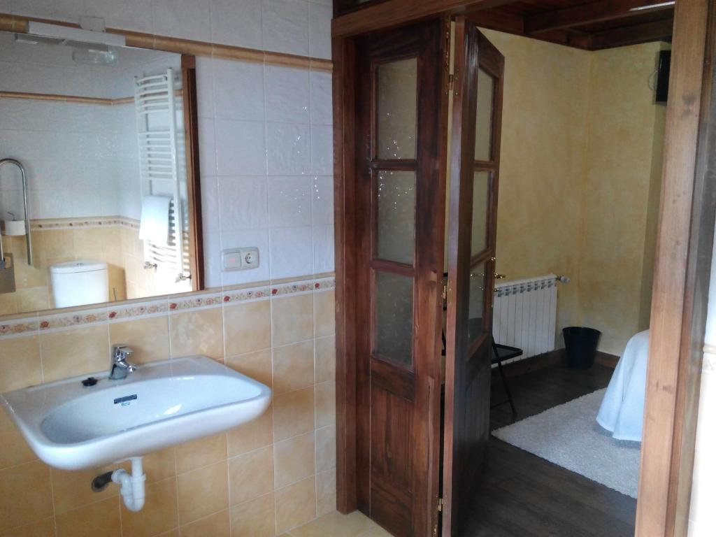 Pension Vilanova - Habitación Doble Con Baño Privado