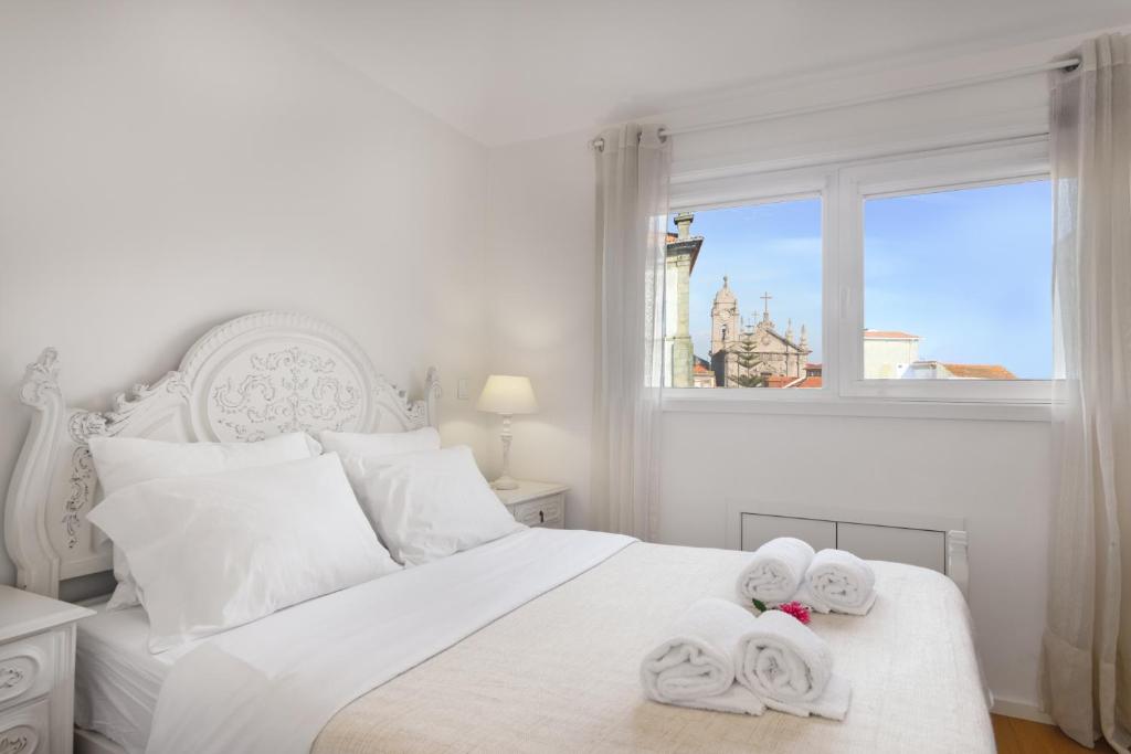 Historical Center - Taipas Apartments - Deluxe Duplex One Bedroom Apartment