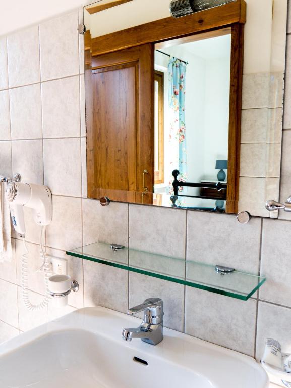 Koupelna v ubytování Hotel Albergo Ristorante Il Ciclope