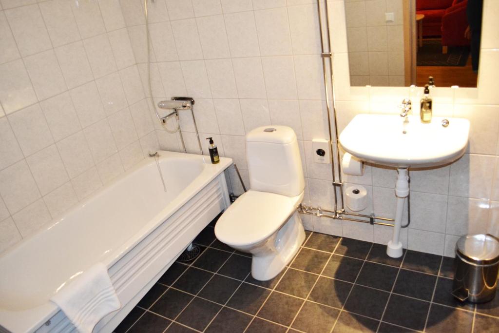 Koupelna v ubytování Hotell Årjäng