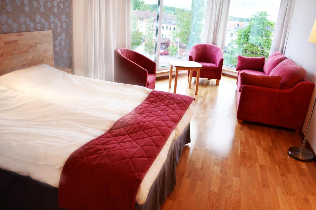 Posezení v ubytování Hotell Årjäng