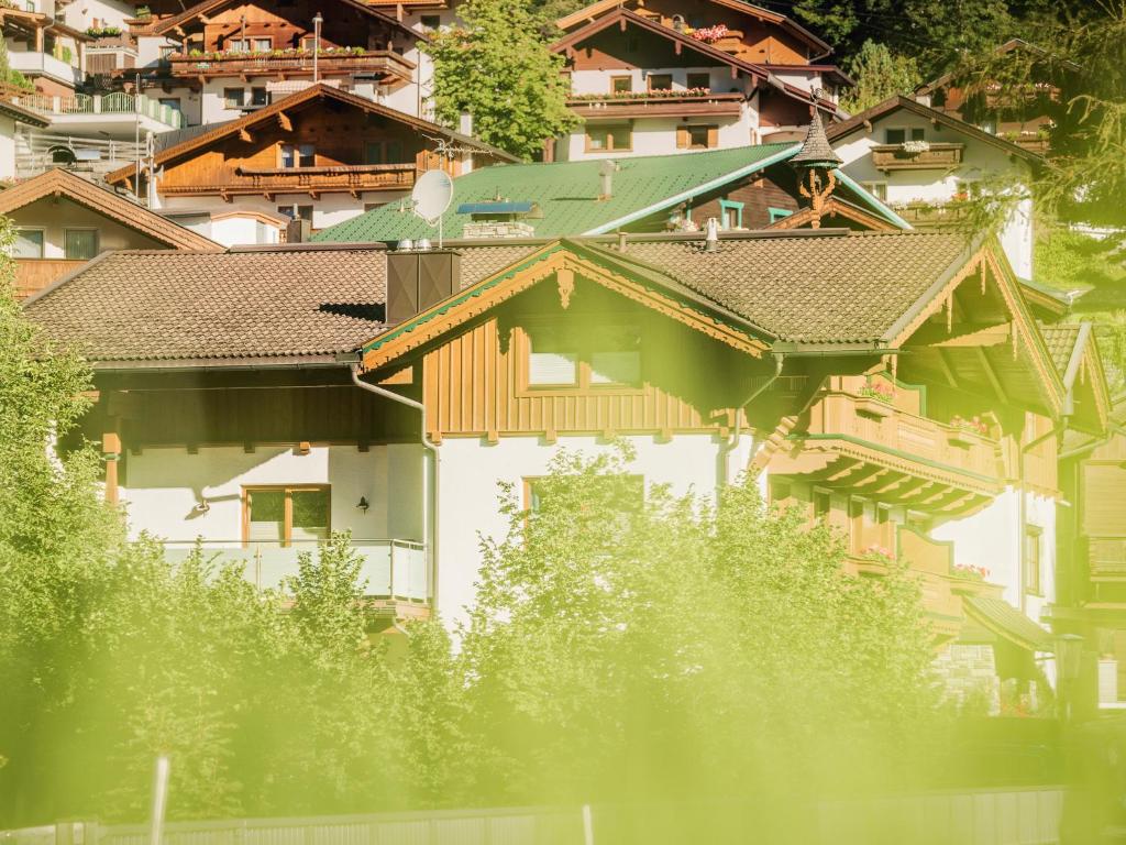 Budova, v ktorej sa apartmán nachádza