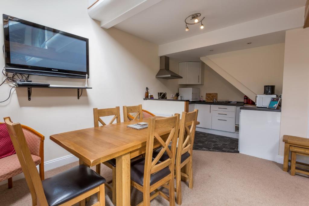 Embleton Spa Hotel & Apartments - One-Bedroom Family Apartment