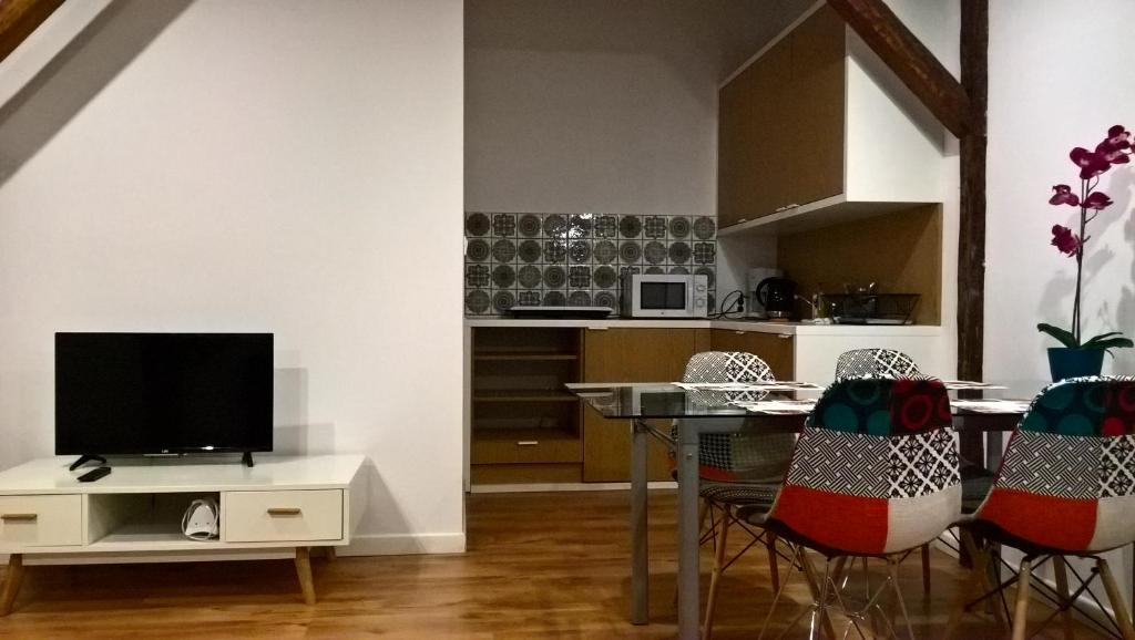 Kuchyňa alebo kuchynka v ubytovaní Apartamenty przy Gimnazjalnej
