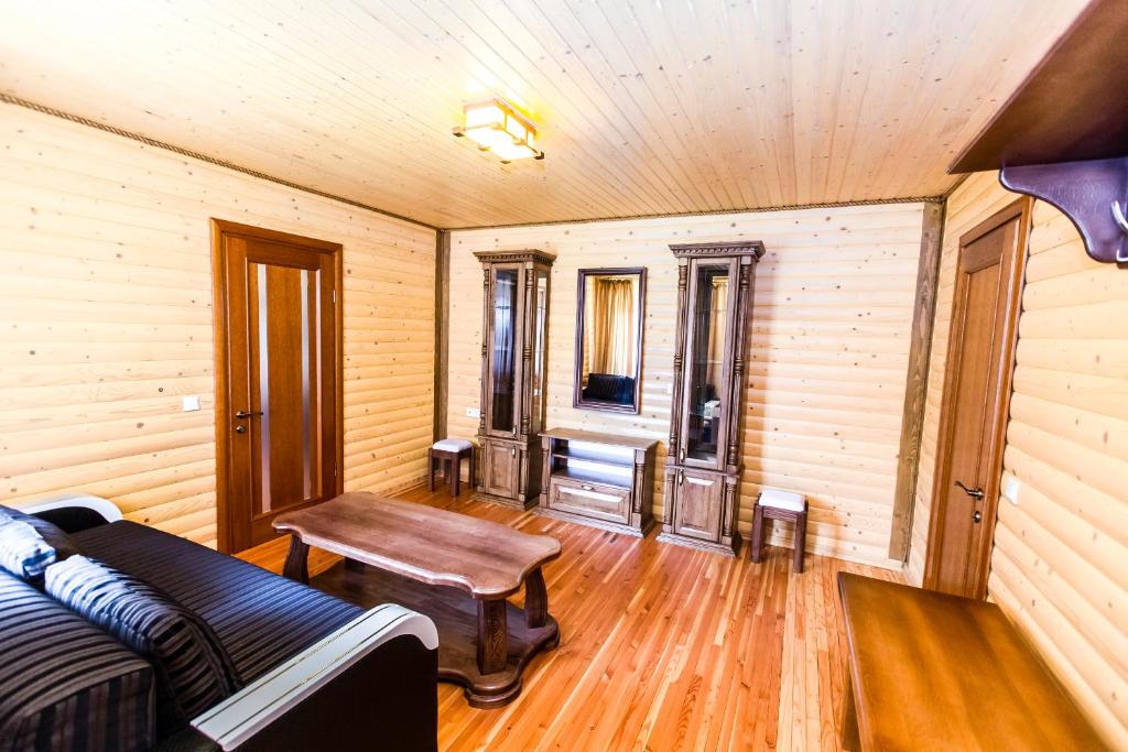 TV a/nebo společenská místnost v ubytování Cottage Berdo