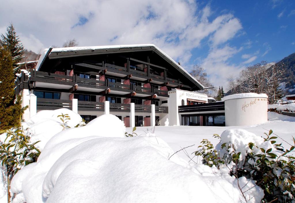 Hotel Montjola Nova v zimě