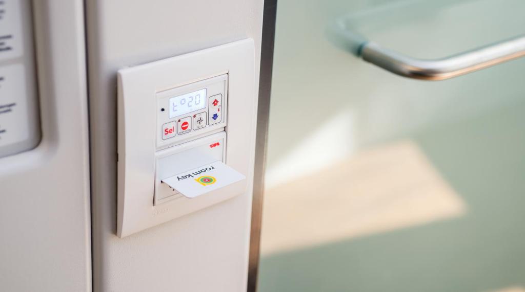 Point A Hotel London Canary Wharf - Resim 15