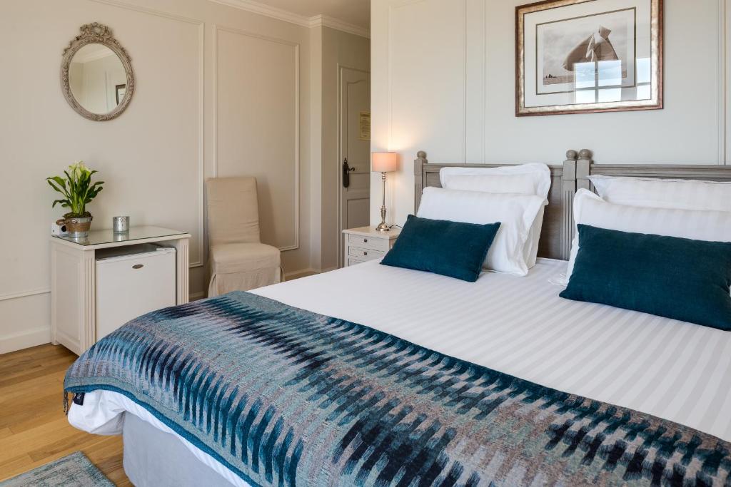 Villa Le Port d'attache - Double Or Twin Room With Sea View