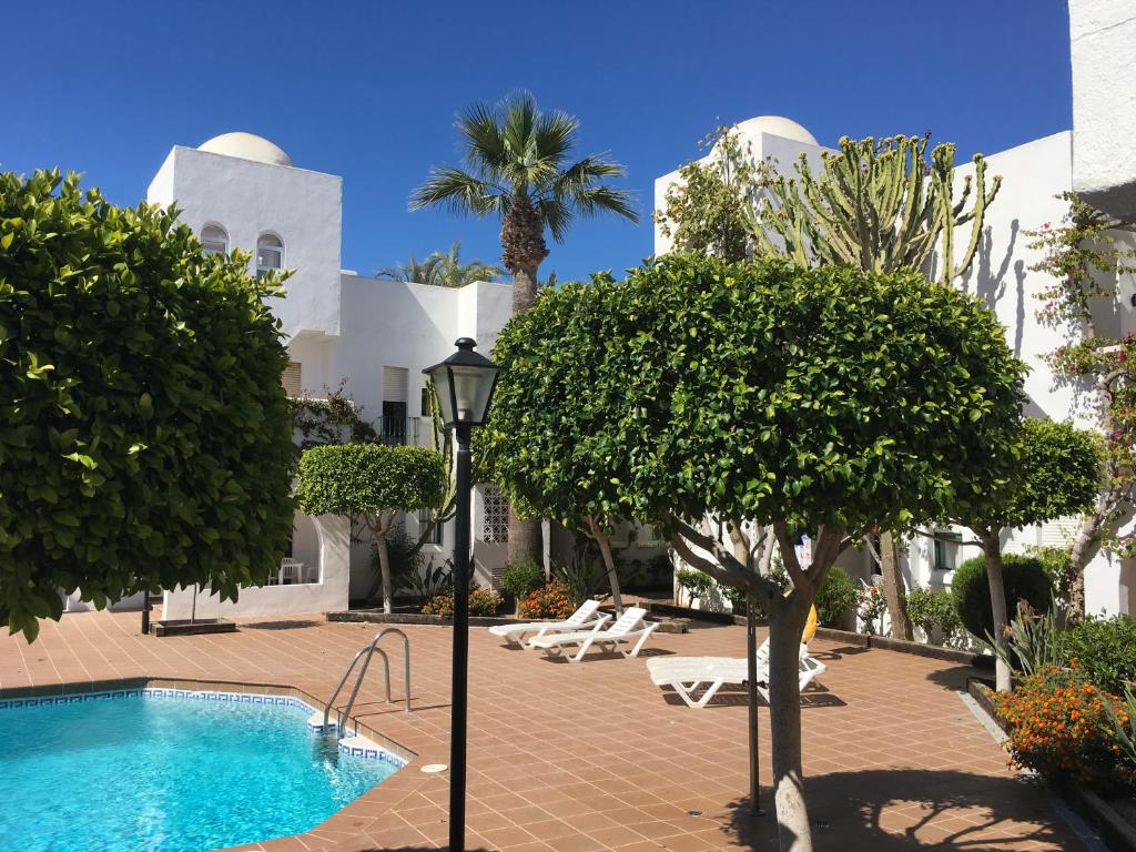 Piscina en o cerca de Apartamentos Torrelaguna