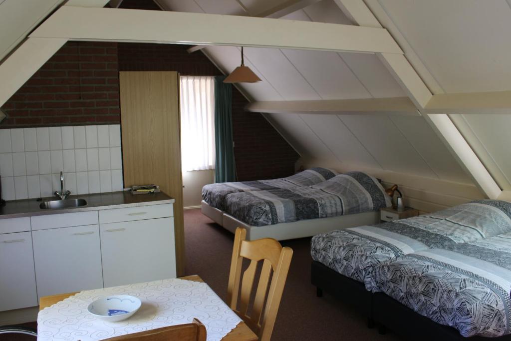 Motel Paradiso - Apartamento De Estúdio - Sala De Família