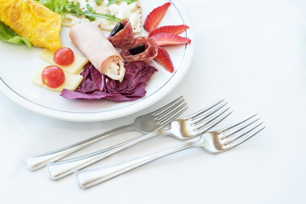 Hotel Emilia - Resim 15