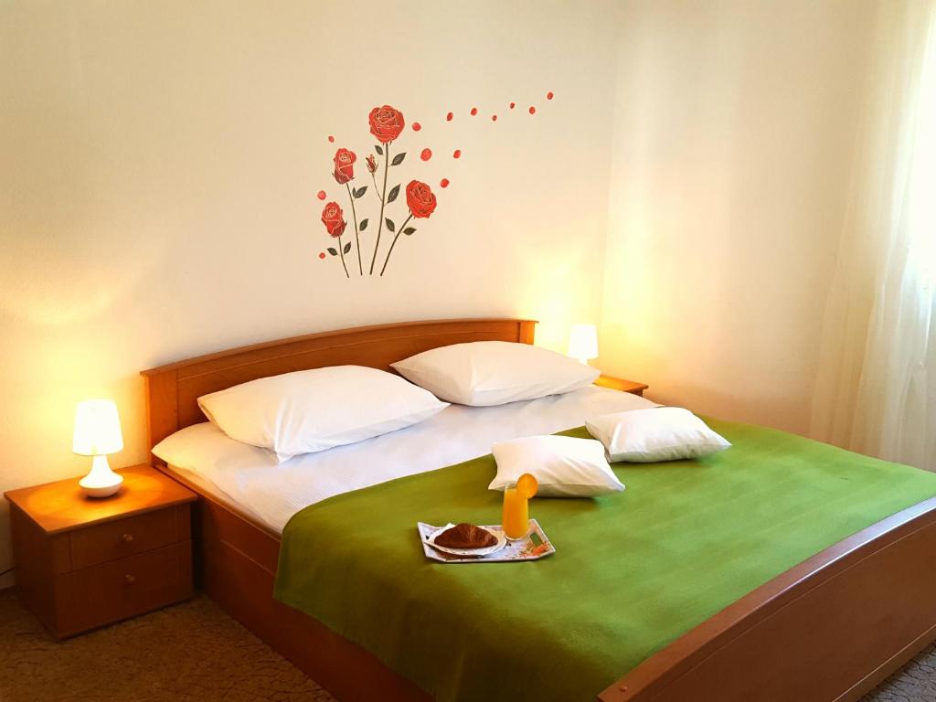 Postel nebo postele na pokoji v ubytování Apartmani Bezma