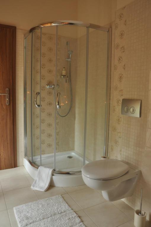 Kúpeľňa v ubytovaní Bukowy Las