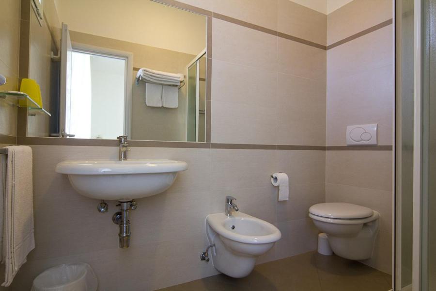 Koupelna v ubytování Hotel Tenerife