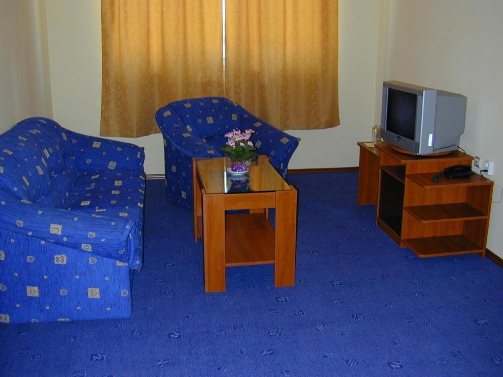 Hotel Family