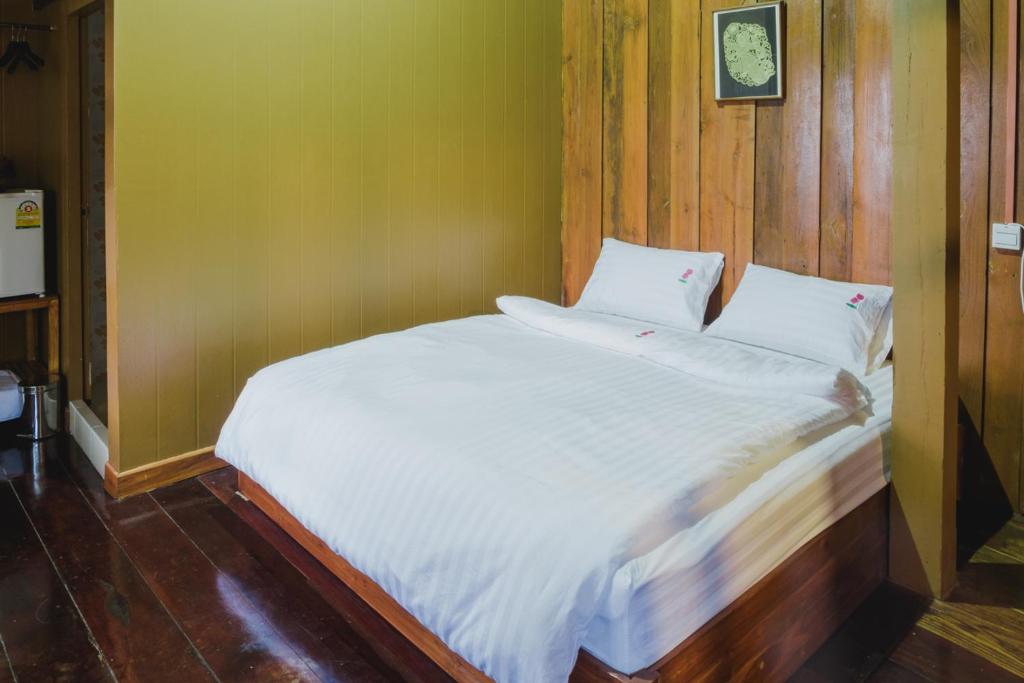 The history cafe' & guesthouse - 10