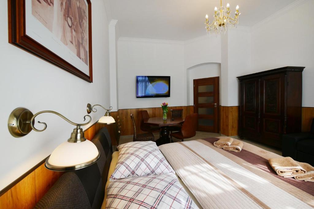 Apartment Karla Capka Street - 2