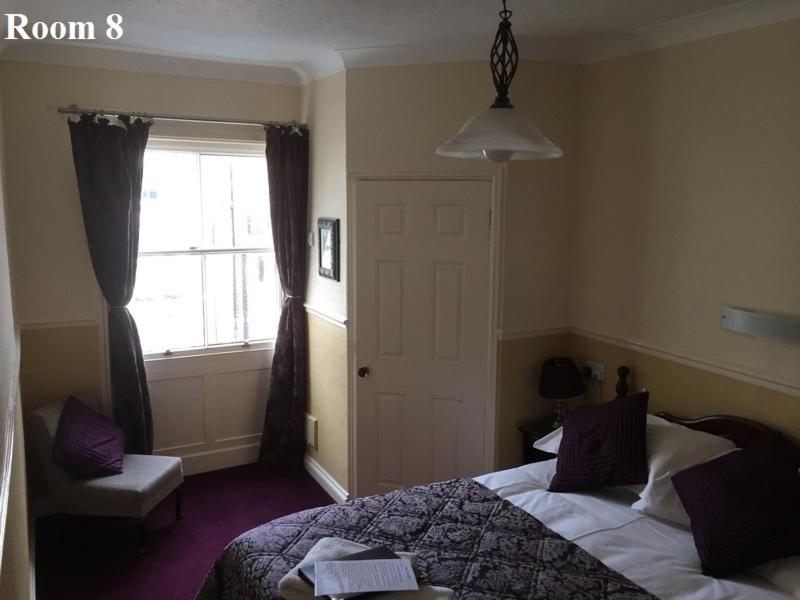 The Arches Guest House - Double Room (R8 Second Floor)