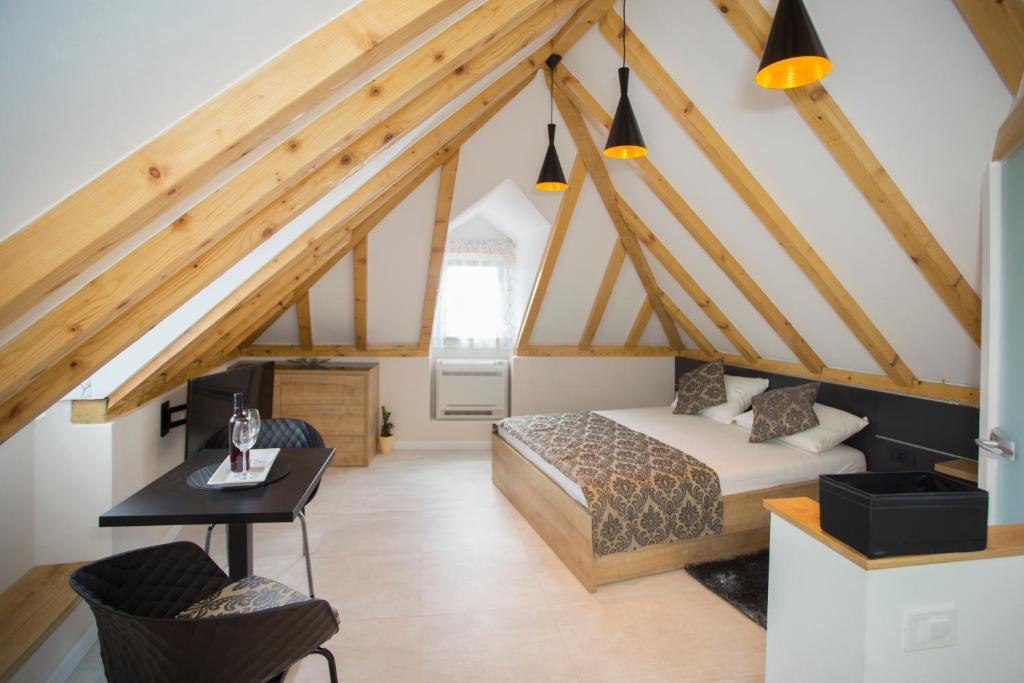 Situs Residence