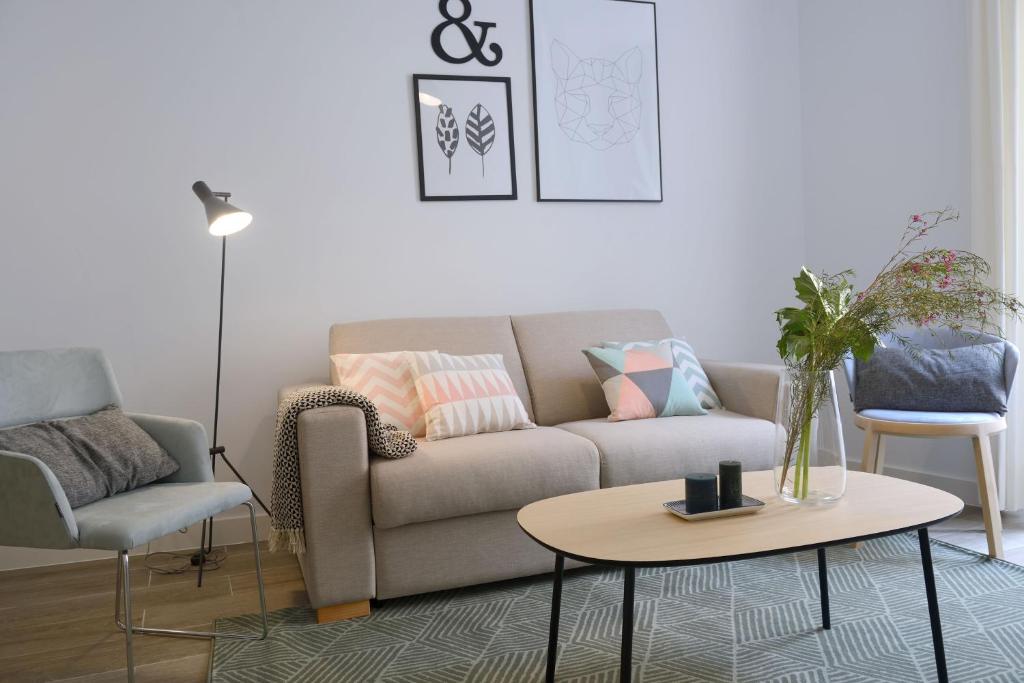 nQn Aparts & Suites Madrid - Resim 42