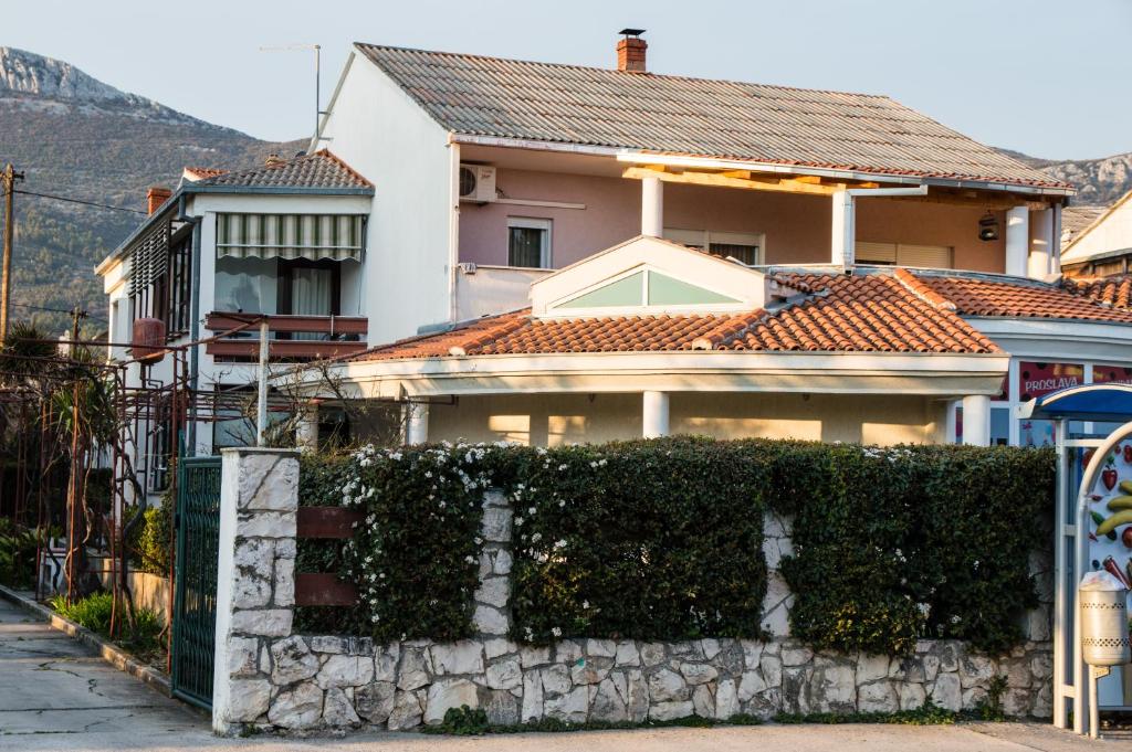 Budova, kde se apartmán nachází