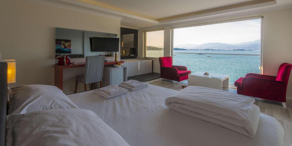 Orka Boutique Hotel - Suite De Luxe Avec Bain De Spa