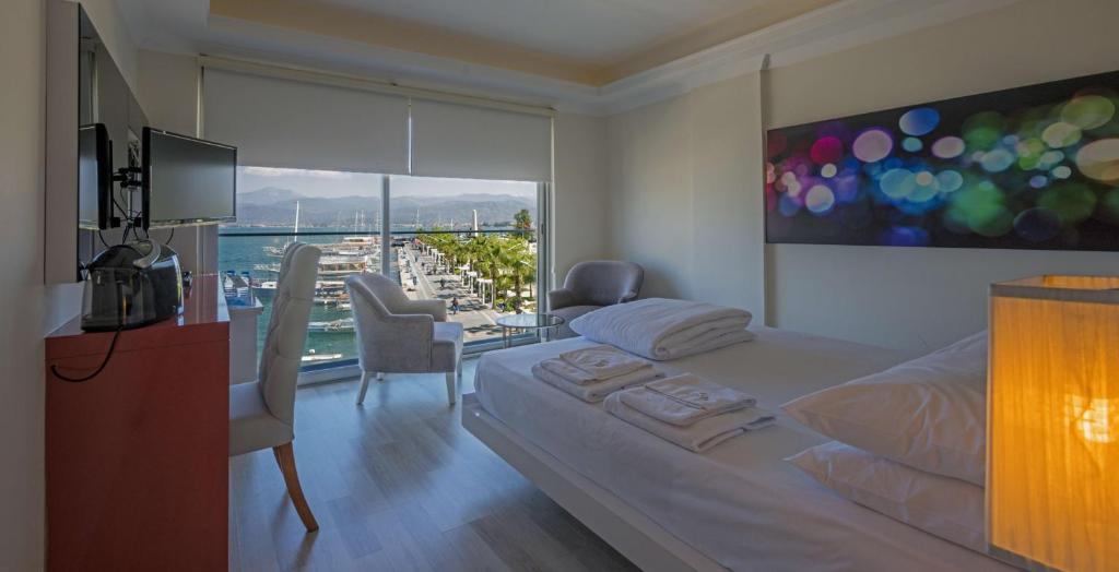 Orka Boutique Hotel - Grande Pièce Avec Vue Sur La Mer