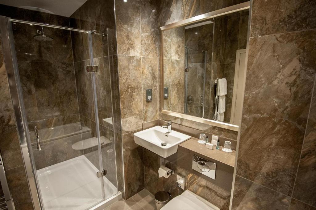 Koupelna v ubytování Seamill Hydro Hotel
