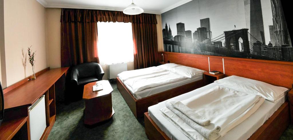 
Triple Room with Shower
