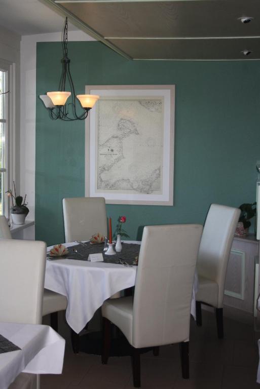 Posezení v ubytování Hotel Haus Kranich