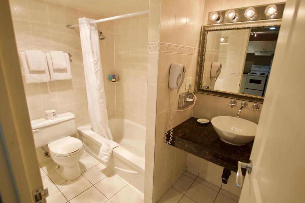 Century Plaza Hotel - Resim 37