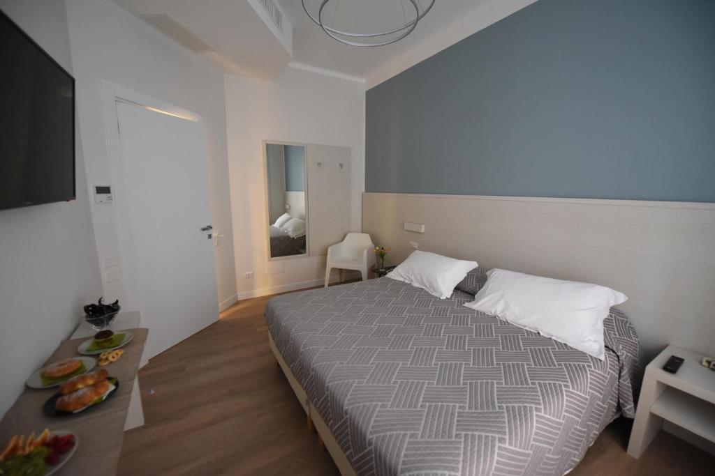 Nicola's Luxury Rooms - 16